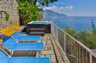 Swimming Pool Villa a Amalfi ID 3967