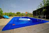 Swimming Pool Al080 Villa Stella Cinese con Piscina Privata ris