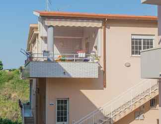 Exterior 2 Apartment 8 bed Just 200 Meters From the sea