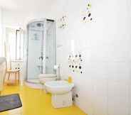 In-room Bathroom 3 Villa Sweet Dream con Piscina Privata Riscaldata