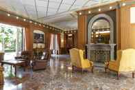 Lobby Near Rome Villa Pool Tennis Courts Perfect Family Reunion or Off-site Meeting