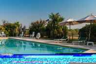 Swimming Pool Tigli Apartment With two Bedrooms and one Bathroom on the Second Floor With 4 Metre Glass Window Apartment 6