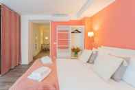 Bedroom Co-f181-carb1ct - Tremezzo Apartment 3