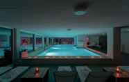 Swimming Pool 7 Valarin Milano Luxory Apartment Wellness