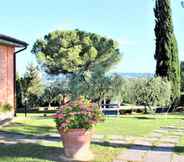 Common Space 4 Villa Gambassi Close to San Gimignano