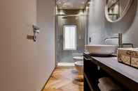 In-room Bathroom Ferrini Home - Etnea Heritage