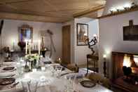 Functional Hall Chalet L Ours Chic Chalet Klosters Great Skiing Klosters