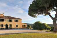 Exterior In the Maremma Classic Tuscany Villa With Pool Near the Sea