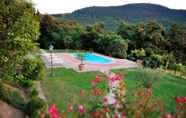 Hồ bơi 3 Toscana Fantastica - Cortona Villa Sleeps 6 Large Pool and Chef s Kitchen