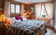 Phòng ngủ 5 Chalet Marmot Luxury Chalet in Klosters Switzerland Sleeps 11