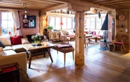 ล็อบบี้ 2 Chalet Marmot Luxury Chalet in Klosters Switzerland Sleeps 11