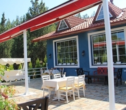 Restaurant 6 Lovely Bungalow Surrounded by Nature in Kusadasi