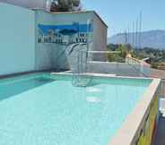 Swimming Pool 2 Bl004 Case Vacanza Piccolo App 3