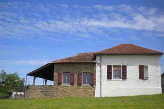 Exterior 4 Ancienne Ecole