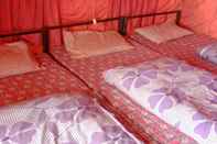 Bedroom Camp Awara Dhanaulti