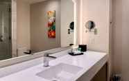 Toilet Kamar 5 Southland Casino Hotel