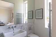 Toilet Kamar The Primrose Hill Hideaway - Modish 1bdr Flat