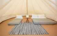 Phòng ngủ 4 16 'petra' Bell Tent Glamping Anglesey