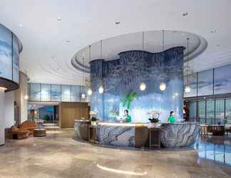 Lobby 2 Holiday Inn Hotel and Suites Sanya Yalong Bay, an IHG Hotel