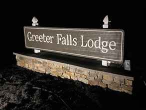 Exterior 4 Greeter Falls Lodge Suite 5