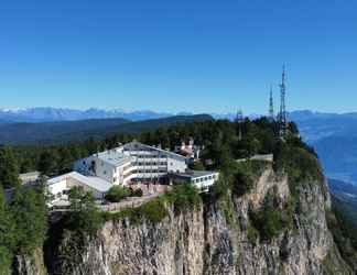 Exterior 2 PanoramaHotel Penegal