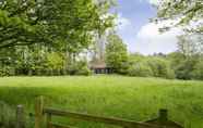 Ruang untuk Umum 2 Idyllic House With 360 View of Nature