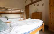 Phòng ngủ 3 Hulmes Vale House - Sleeps 14 - Peak District
