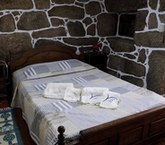 Bedroom 3 Pet Friendly Barbecue Gerês Mystay