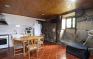 Bedroom 7 Pet Friendly Barbecue Gerês Mystay