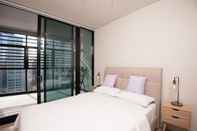 Bedroom YORK & GEORGE SYDNEY CBD 2BED APARTMENT