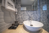 Toilet Kamar Noa Suite Hotel - Adults Only