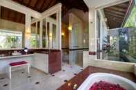 In-room Bathroom Karang Saujana Estate