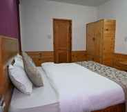 Bedroom 3 Hotel Nirmal Chhaya