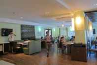 บาร์ คาเฟ่ และเลานจ์ Olympic Hotel and Resort