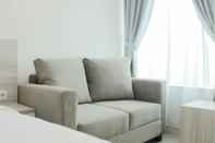 Ruang untuk Umum Elegant And Comfy Studio At Grand Kamala Lagoon Apartment