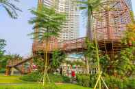 Exterior Best Choice And Strategic Studio At Gold Coast Apartment Near Pik