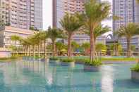 Kolam Renang Best Choice And Strategic Studio At Gold Coast Apartment Near Pik