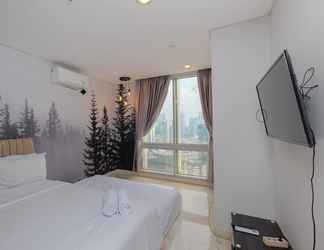 ห้องนอน 2 Luxury And Strategic 1Br Apartment At The Empyreal Epicentrum