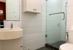 อื่นๆ 6 Spacious 3Br At Sudirman Park Apartment