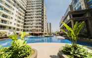 Swimming Pool 7 Homey And Cozy 1Br Apartment With Pool View At Gateway Pasteur