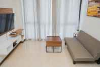 Ruang untuk Umum Elegant And Comfy 1Br At Marigold Nava Park Apartment