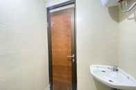 Toilet Kamar Homey Living 1Br Apartment At Gateway Pasteur