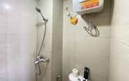 In-room Bathroom 7 Homey 2Br Apartment At Gateway Pasteur