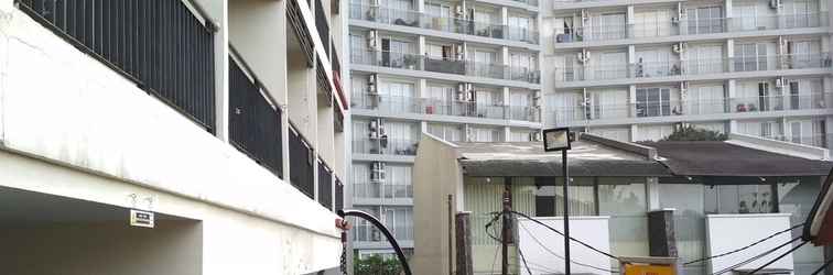 Bangunan Homey Furnished Studio At Beverly Dago Apartment