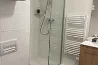 In-room Bathroom Residhome Quai d'Ivry