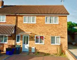 Exterior 2 BookedUK Bright Apartment in Stevenage