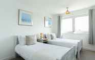ห้องนอน 4 Tides - Beach Front Apartment in Bracklesham Bay