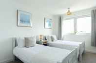 ห้องนอน Tides - Beach Front Apartment in Bracklesham Bay