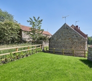 Exterior 4 Greengate Cottage in Hutton-le-hole