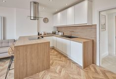 Bedroom 4 Abbey Hus in Whitby With 1 Bedrooms and 1 Bathrooms